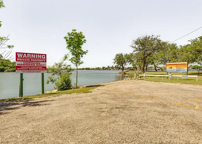Spacious Lake Granbury Home W/ Deck & Boat Dock!
